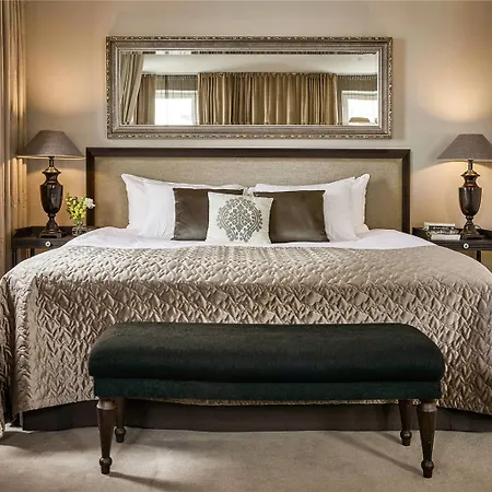 酒店 避风港酒店