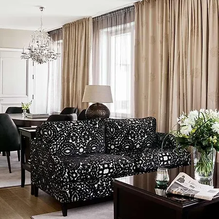Haven Szálloda 5*
